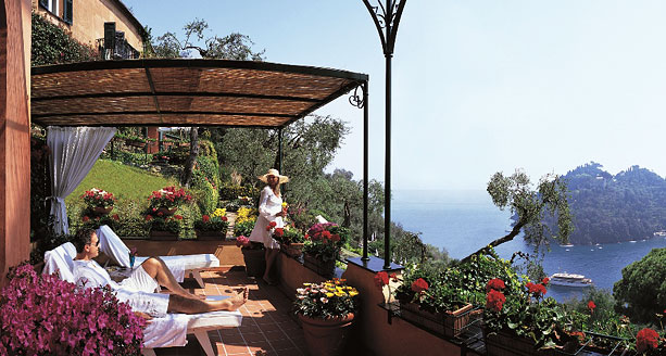 Hotel Splendido by Willie Carballo