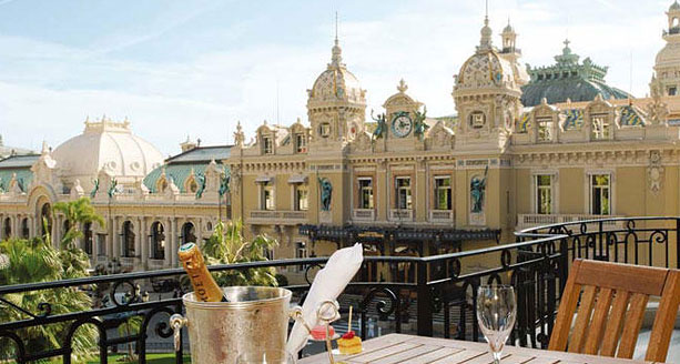 Montecarlo Resort by Willie Carballo